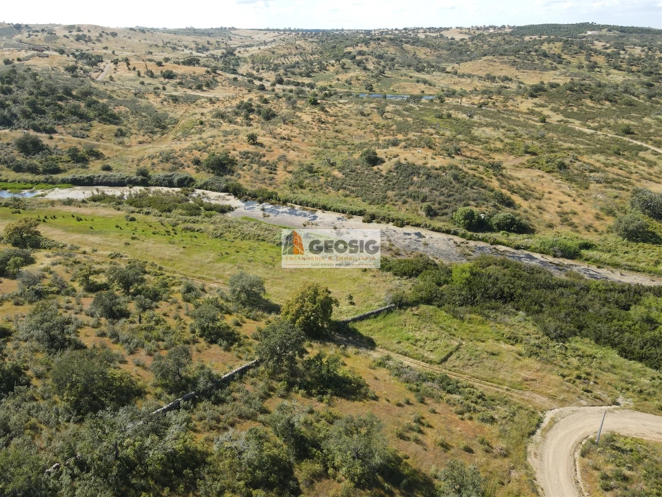 Quinta T0 para Venda em Almodôvar e Graça dos Padrões Foto 35
