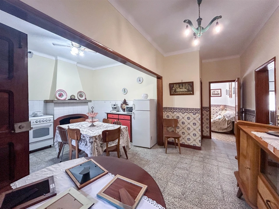 Moradia T6 para Venda em Escalos de Cima e Lousa Foto 9