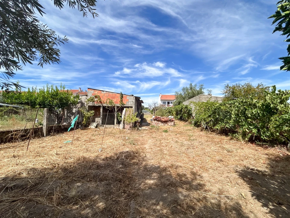 Moradia T6 para Venda em Escalos de Cima e Lousa Foto 75