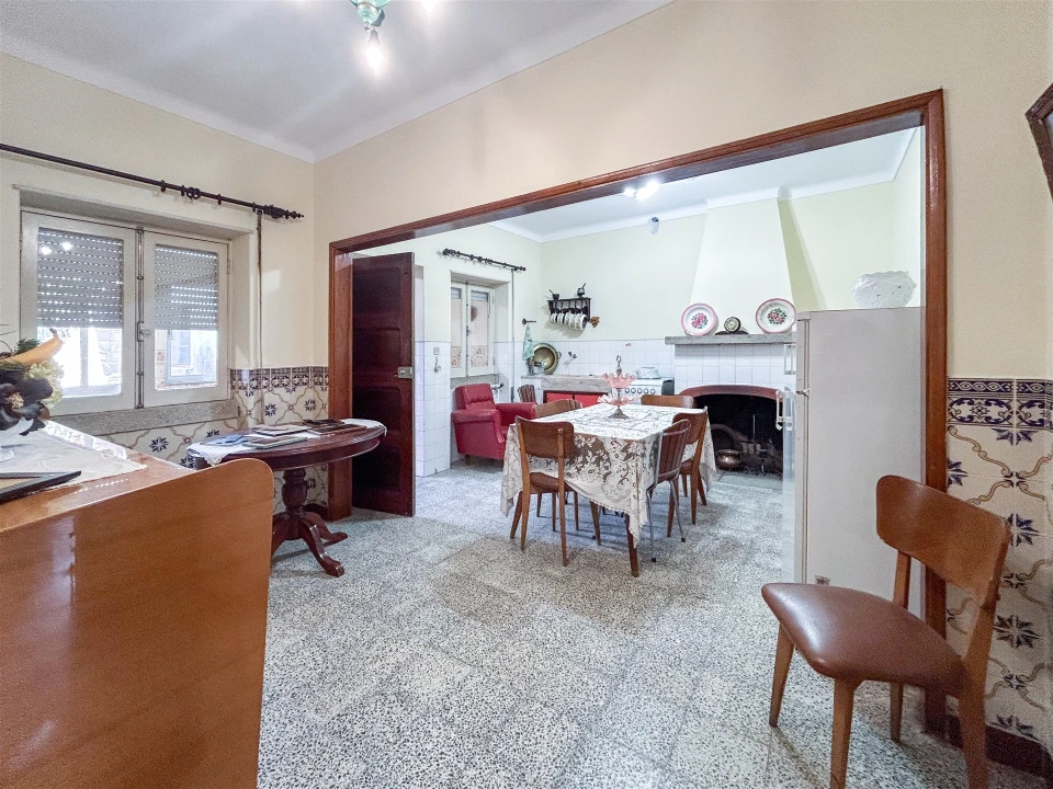 Moradia T6 para Venda em Escalos de Cima e Lousa Foto 7