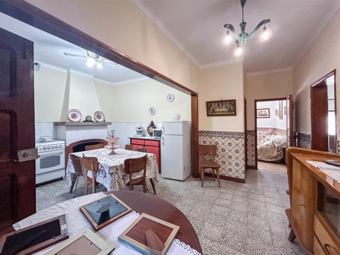 Moradia T6 para Venda em Escalos de Cima e Lousa Foto 9