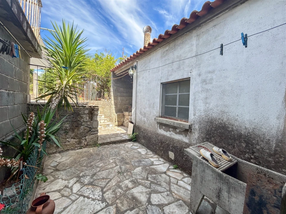 Moradia T6 para Venda em Escalos de Cima e Lousa Foto 31