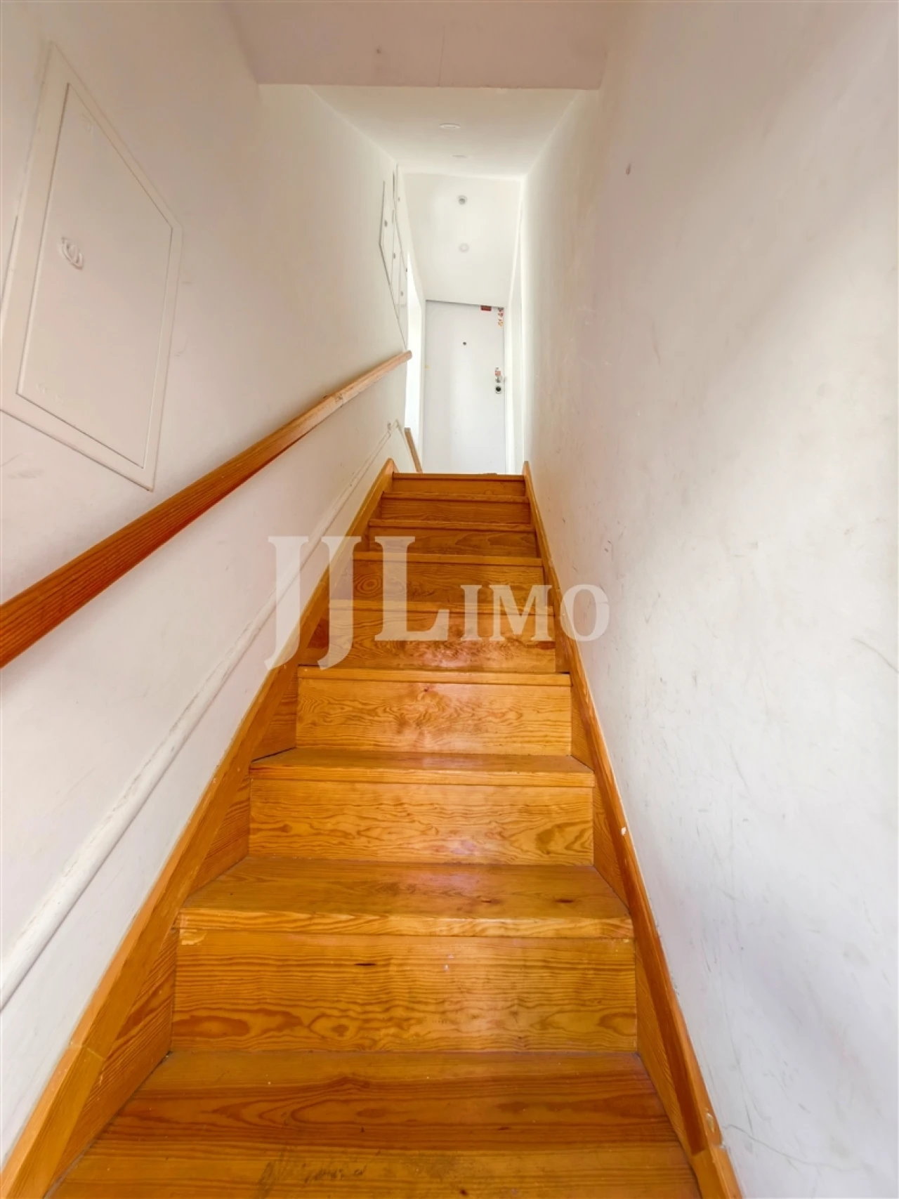 Apartamento T1 para Venda em Santa Maria Maior Foto 8