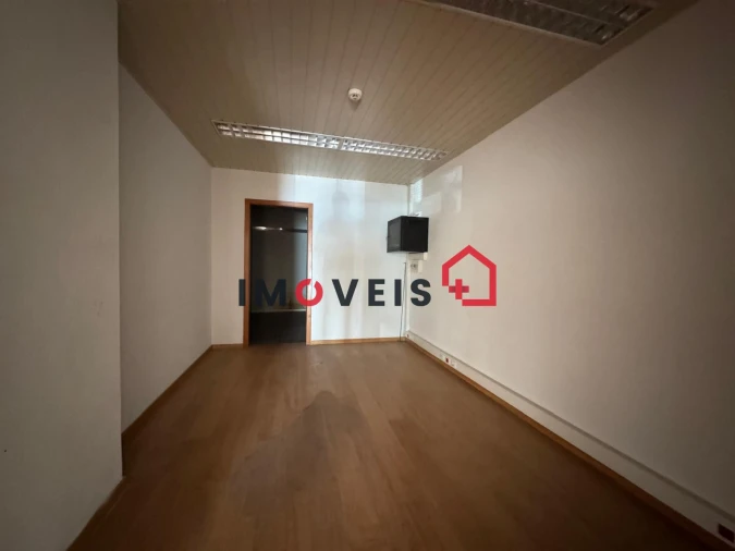 Loja para Venda em Marvila, Ribeira Santarém, São Salvador, São Nicolau Foto 3