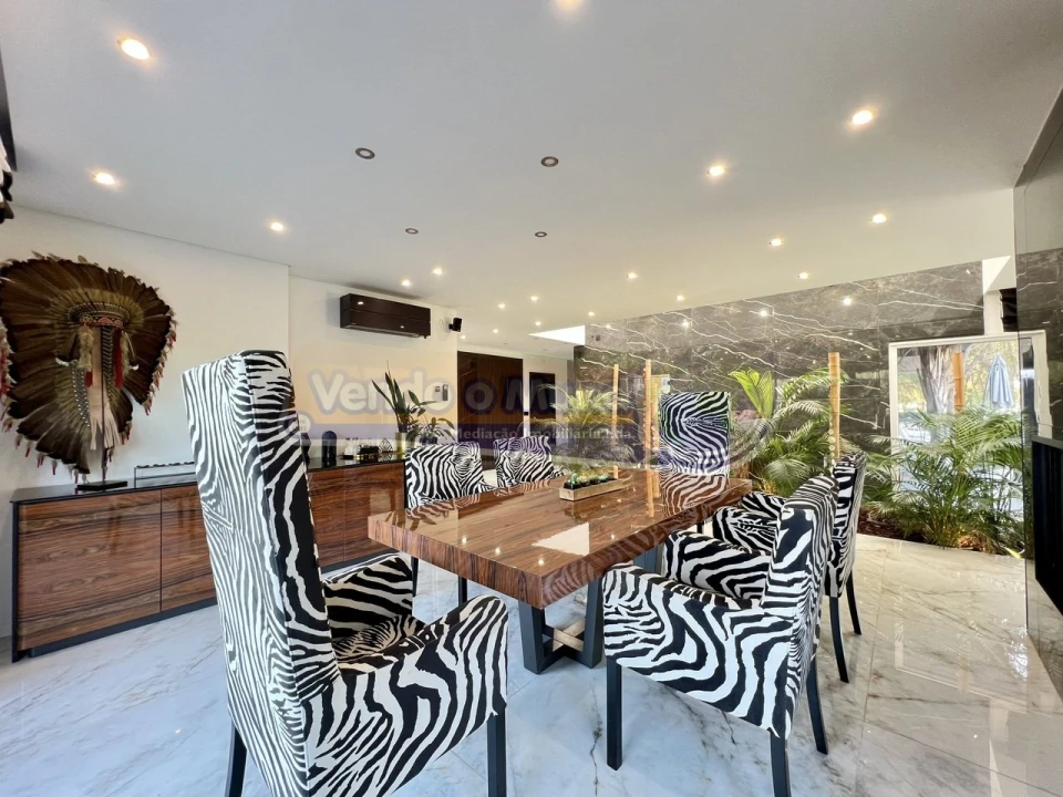 Moradia T4 para Venda em Santo Estêvão Foto 13