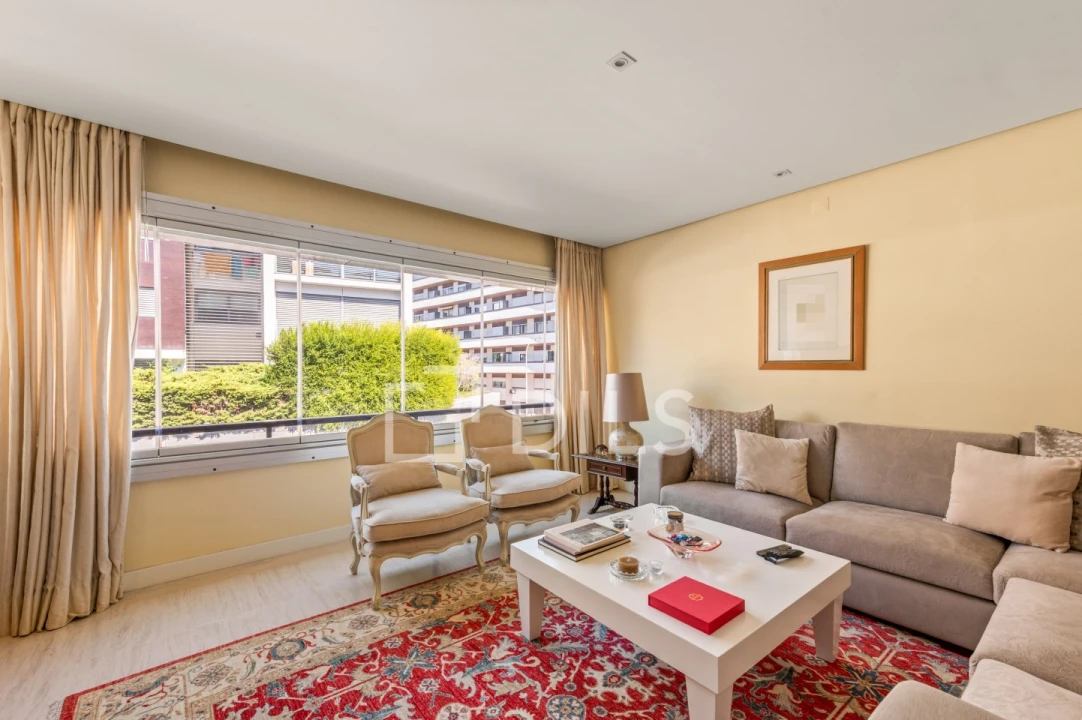 Apartamento T3 para Venda em Cascais e Estoril Foto 1