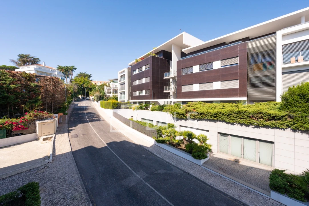 Apartamento T3 para Venda em Cascais e Estoril Foto 30
