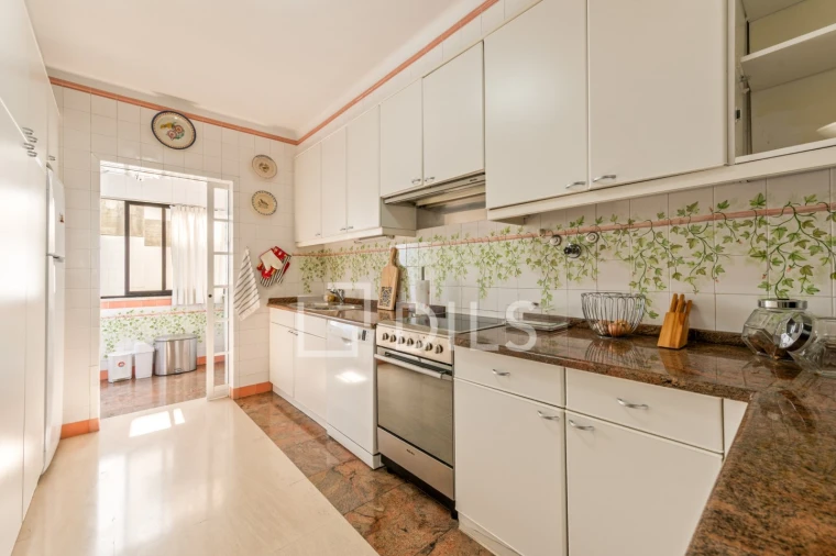 Apartamento T3 para Venda em Cascais e Estoril Foto 7