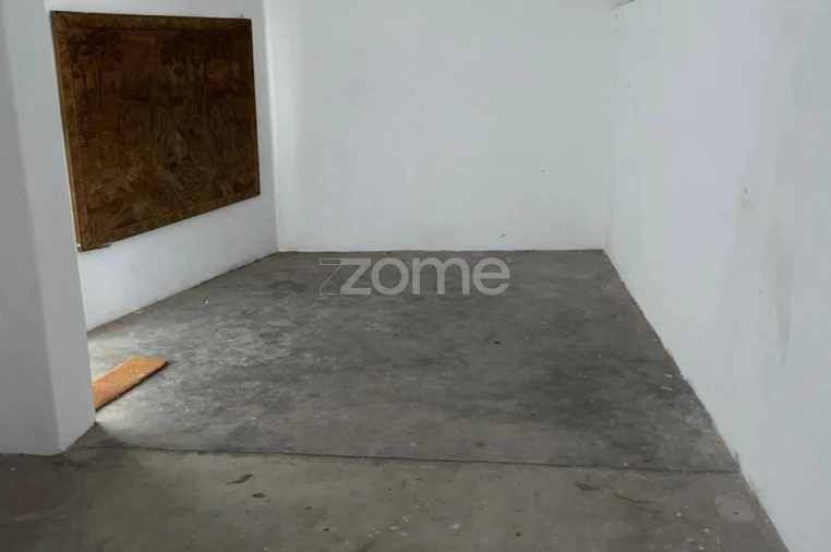 Garagem para Arrendamento em Cedofeita, Santo Ildefonso, Sé, Miragaia, São Nicolau e Vitória Foto 8