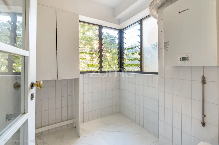 Apartamento T4 para Arrendamento em Aldoar, Foz do Douro e Nevogilde Foto 16