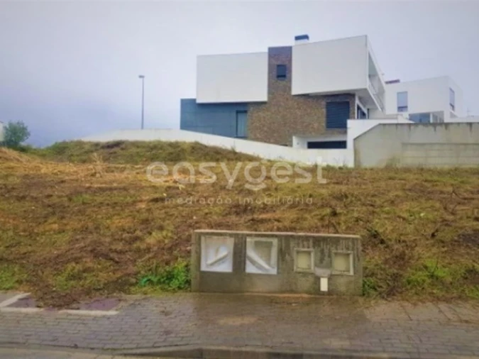 Terreno para Venda em Torres Novas (Santa Maria, Salvador e Santiago)