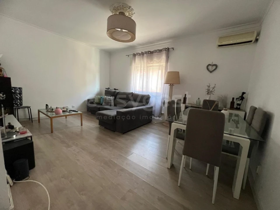 Apartamento T3 para Venda em Pinhal Novo Foto 1
