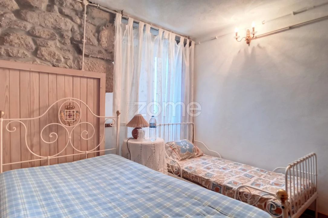 Moradia T4 para Venda em Armamar Foto 11