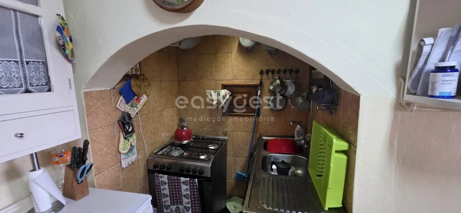 Moradia T4 para Venda em Terra Chã Foto 22