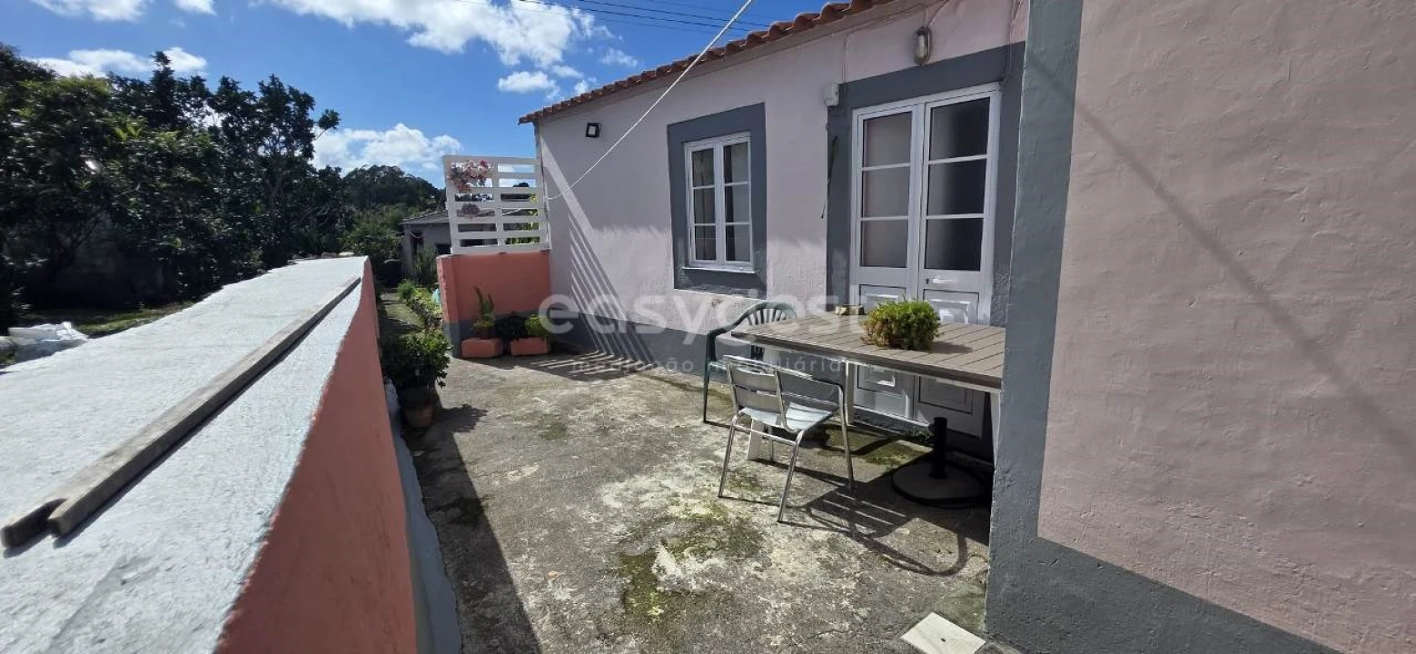 Moradia T4 para Venda em Terra Chã Foto 23