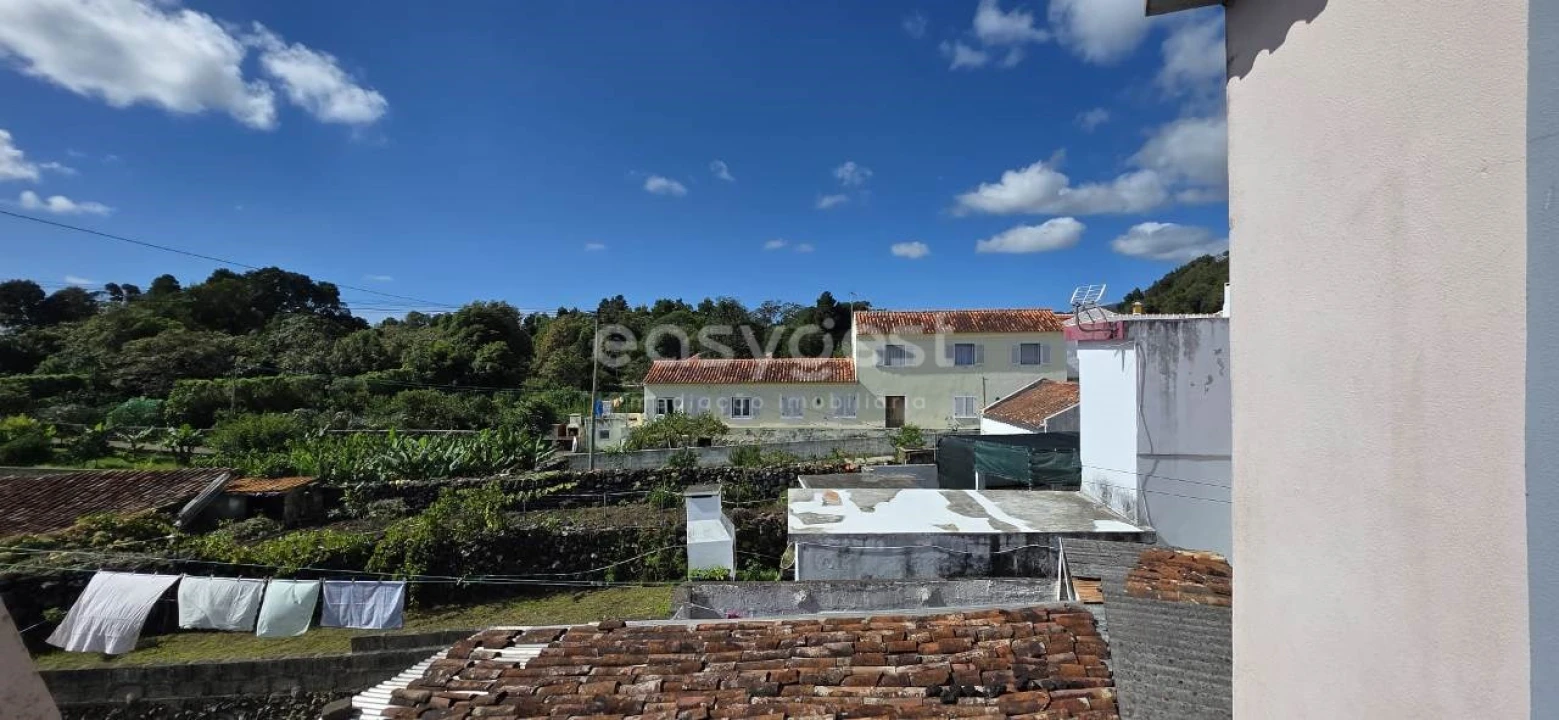 Moradia T4 para Venda em Terra Chã Foto 35