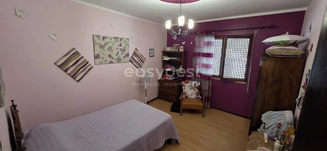 Moradia T4 para Venda em Terra Chã Foto 9