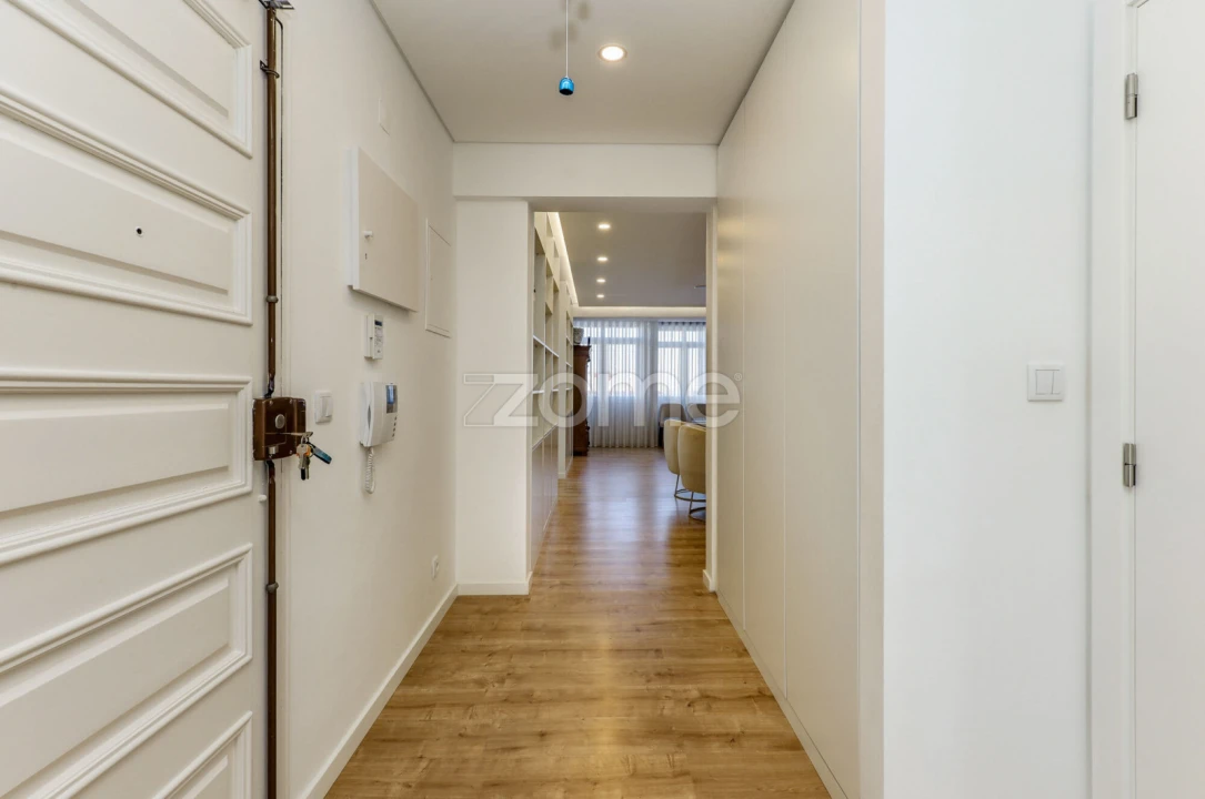 Apartamento T3 para Arrendamento em Almada, Cova da Piedade, Pragal e Cacilhas Foto 6