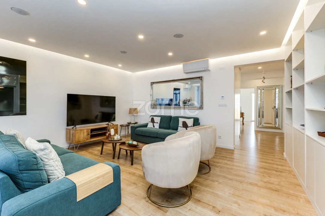 Apartamento T3 para Arrendamento em Almada, Cova da Piedade, Pragal e Cacilhas Foto 11