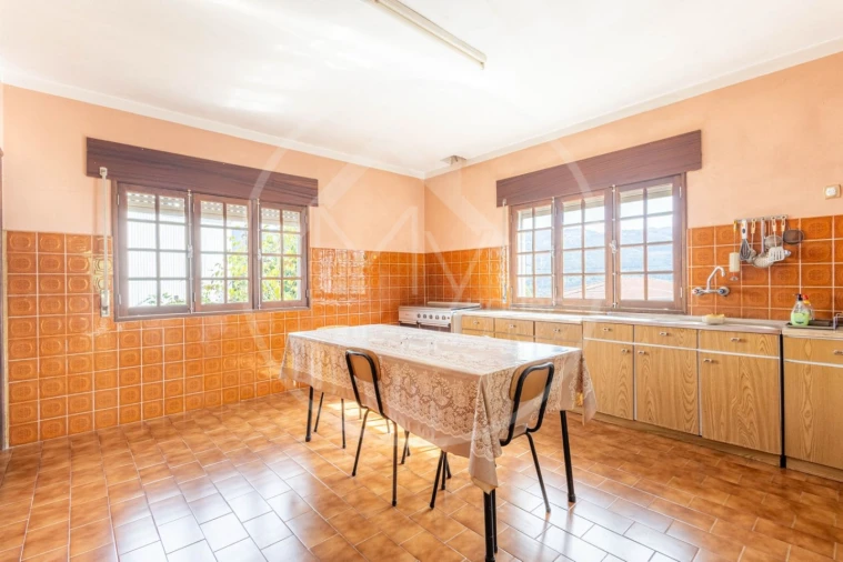 Moradia T4 para Venda em Salvador e Santo Aleixo de Além-Tâmega Foto 7