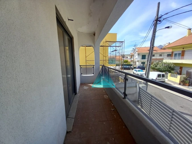Moradia T3 para Venda em Amora Foto 25