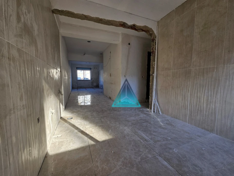 Apartamento T2 para Venda em Almada, Cova da Piedade, Pragal e Cacilhas Foto 1