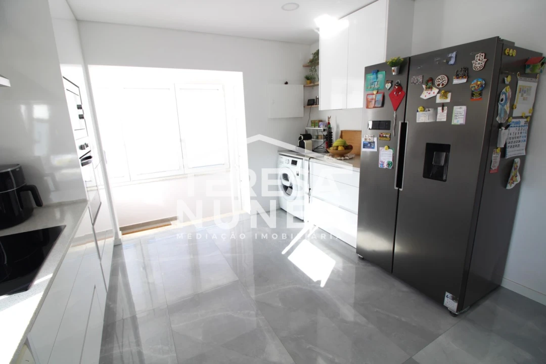 Moradia T2 para Venda em Quinta do Conde Foto 7