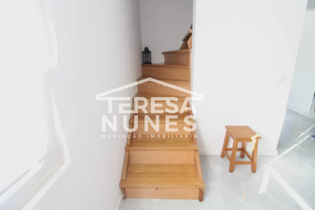 Moradia T2 para Venda em Quinta do Conde Foto 19