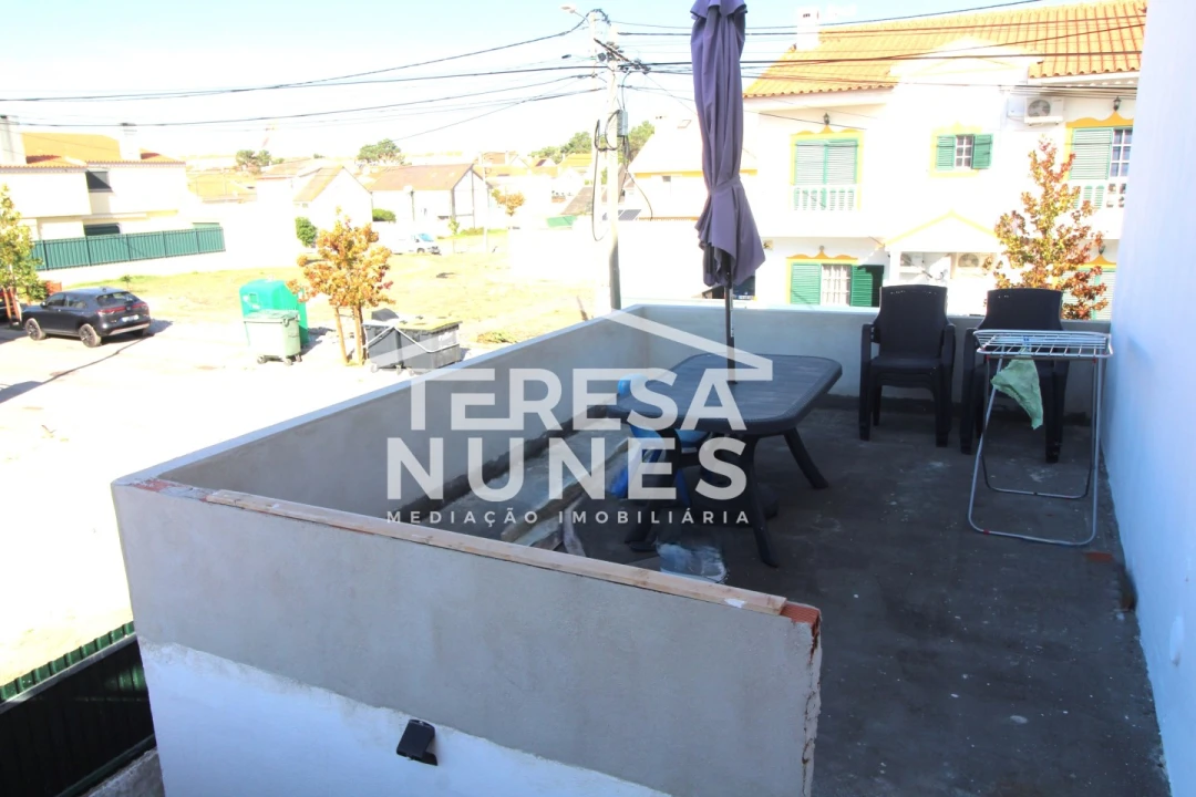Moradia T2 para Venda em Quinta do Conde Foto 24