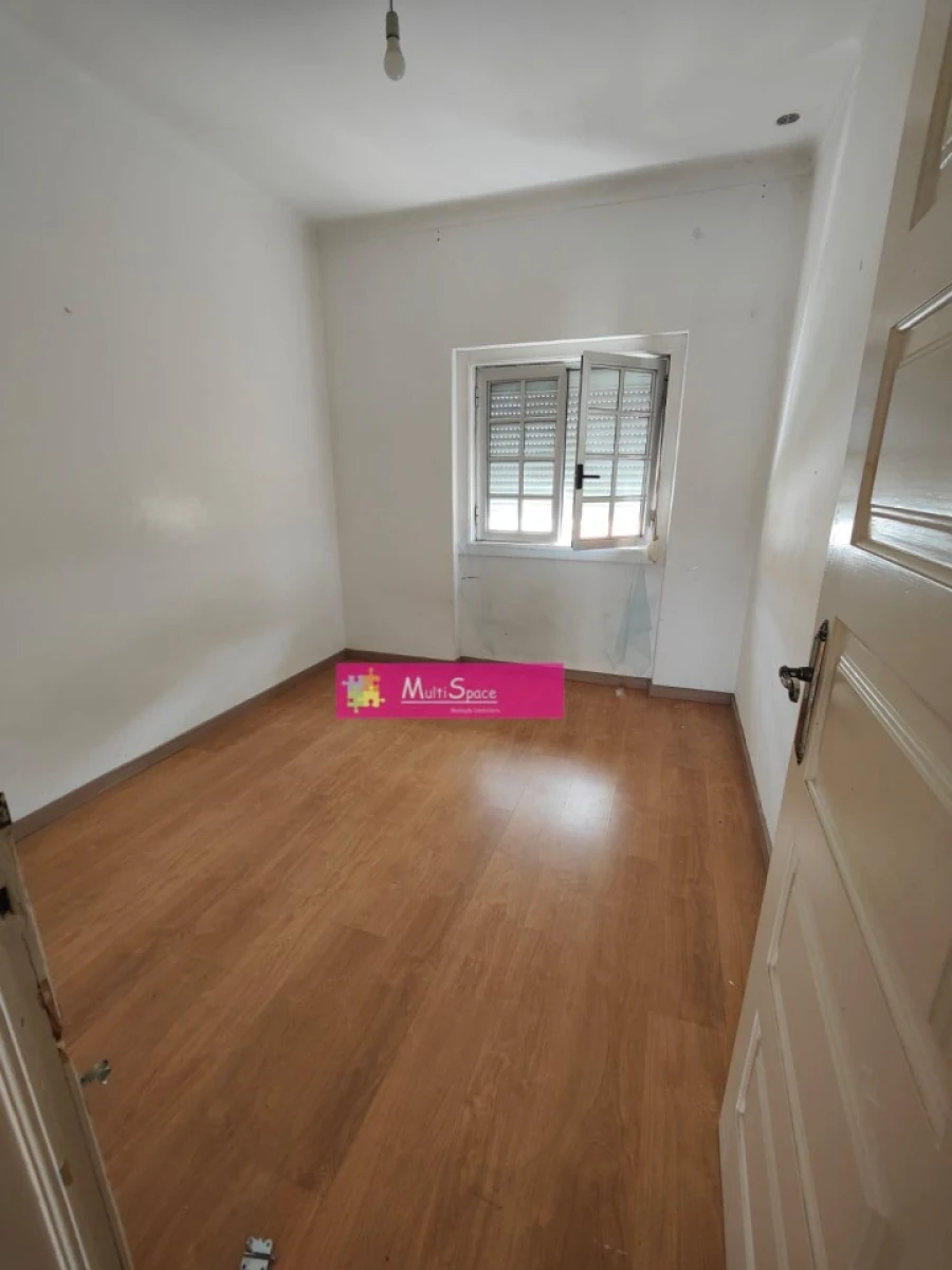 Moradia T6 para Venda em Torres Novas (Santa Maria, Salvador e Santiago) Foto 9