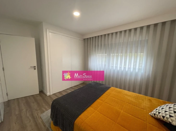 Moradia T3 para Venda em Atouguia Foto 8