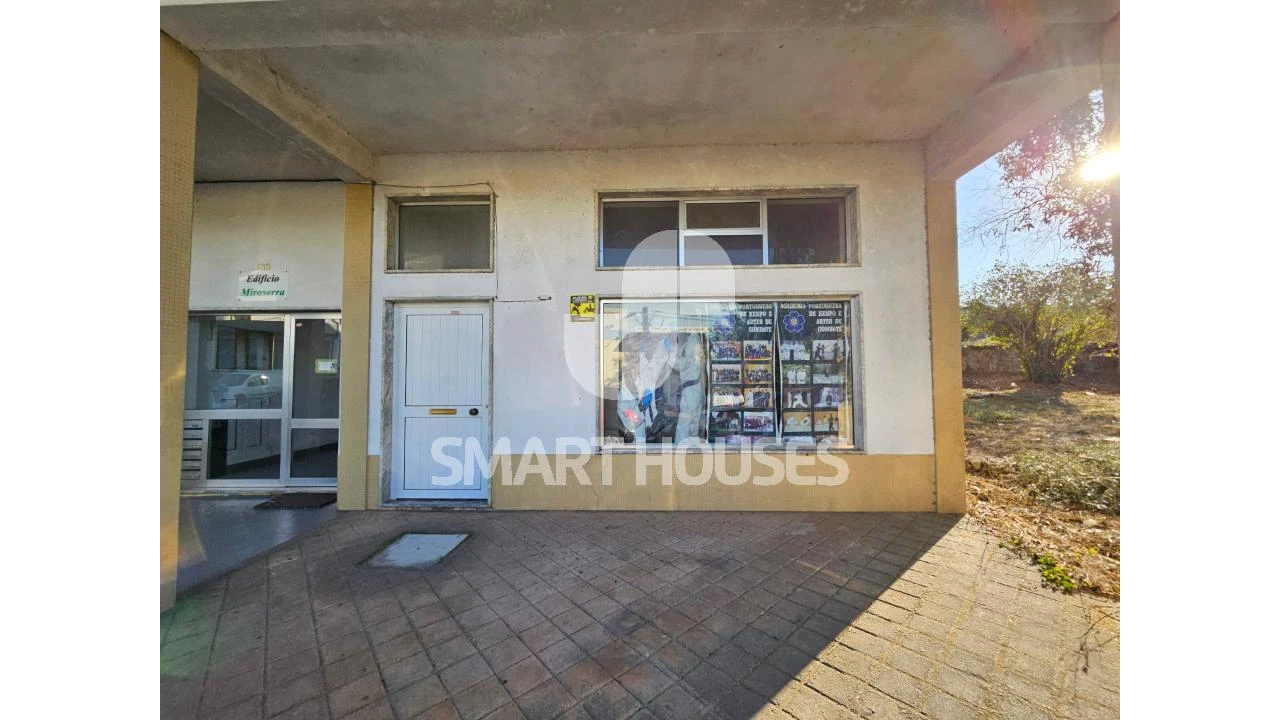 Negócio para Arrendamento em Arganil Foto 2