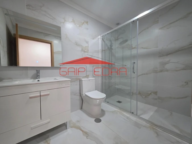 Moradia T2 para Venda em Santa Joana Foto 17