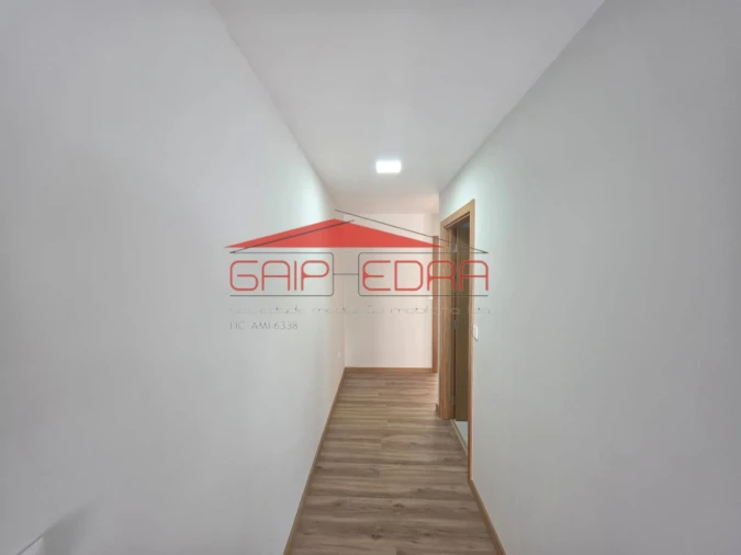 Moradia T2 para Venda em Santa Joana Foto 9