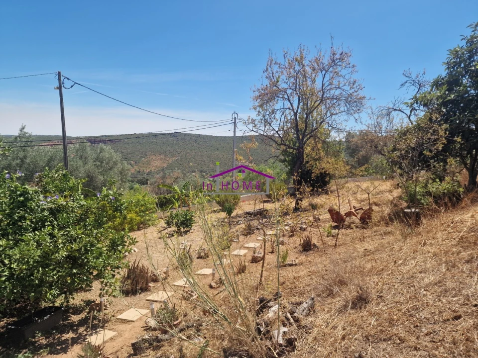 Moradia T4 para Venda em Loule (São Sebastião) Foto 18
