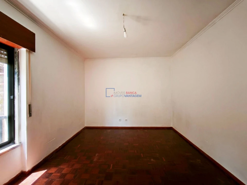 Apartamento T2 para Venda em Algueirão-Mem Martins Foto 15