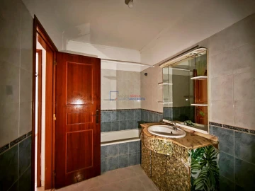 Apartamento T2 para Venda em Algueirão-Mem Martins