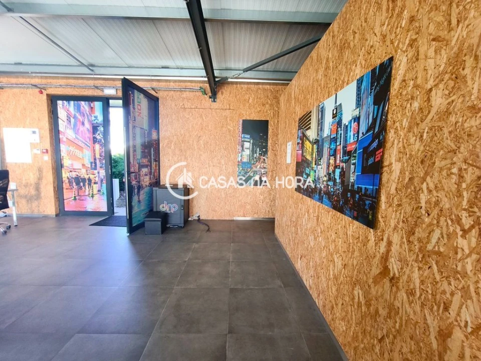Escritório para Arrendamento em Rio de Mouro Foto 11
