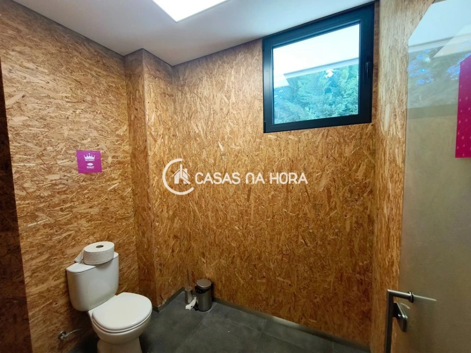 Escritório para Arrendamento em Rio de Mouro Foto 14