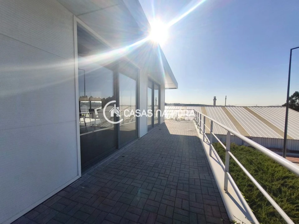 Escritório para Arrendamento em Rio de Mouro Foto 19