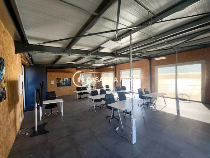 Escritório para Arrendamento em Rio de Mouro Foto 4