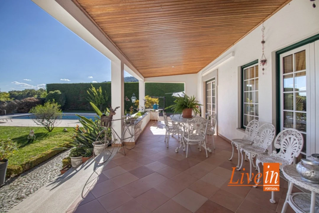 Moradia T5 para Venda em Boidobra Foto 48