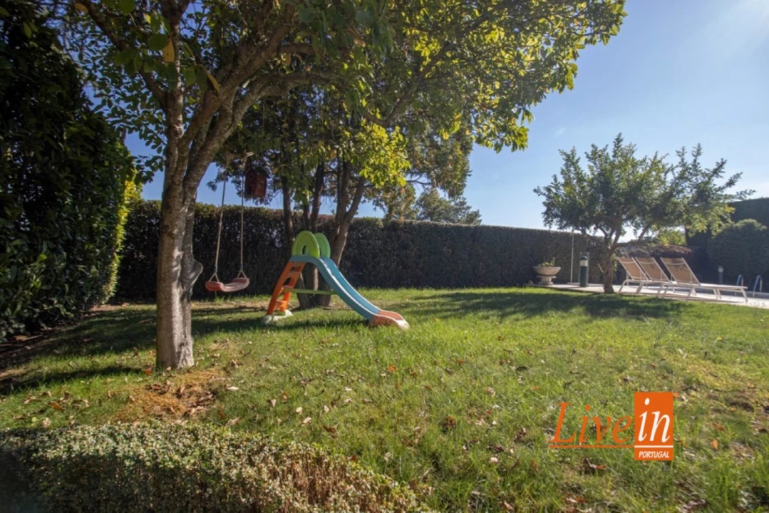 Moradia T5 para Venda em Boidobra Foto 52