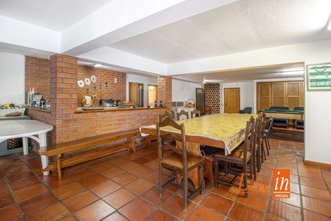 Moradia T5 para Venda em Boidobra Foto 56