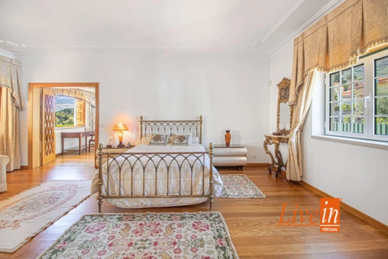 Moradia T5 para Venda em Boidobra Foto 7