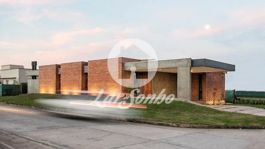 Terreno para Venda em Modivas