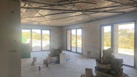 Moradia T4 para Venda em Alfeizerão