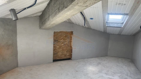 Moradia T4 para Venda em Alfeizerão
