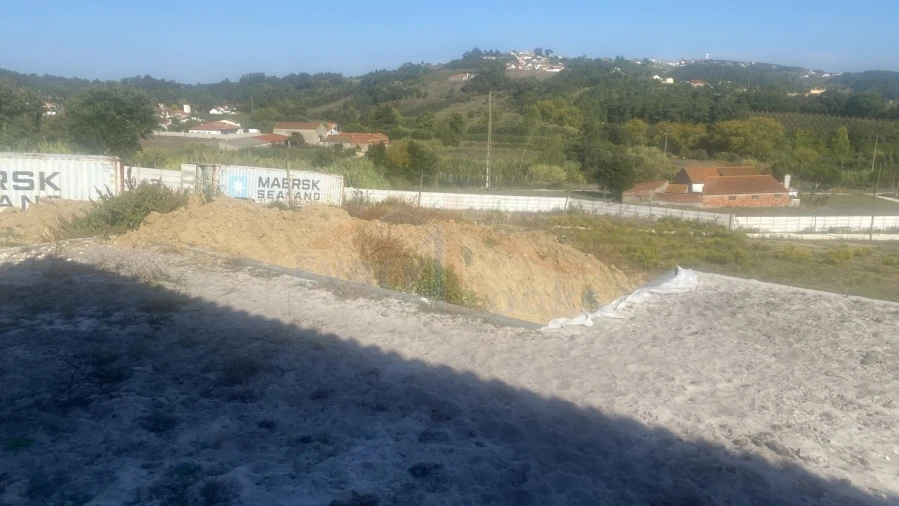 Moradia T4 para Venda em Alfeizerão Foto 39