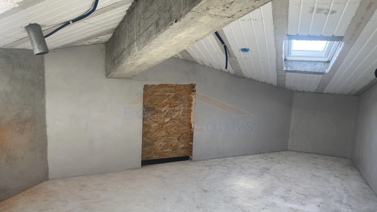 Moradia T4 para Venda em Alfeizerão Foto 20